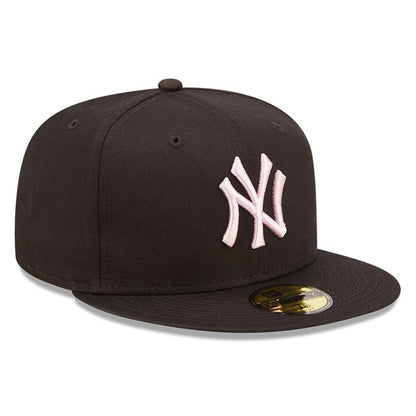 New York Yankees Essential Black Pink Cap